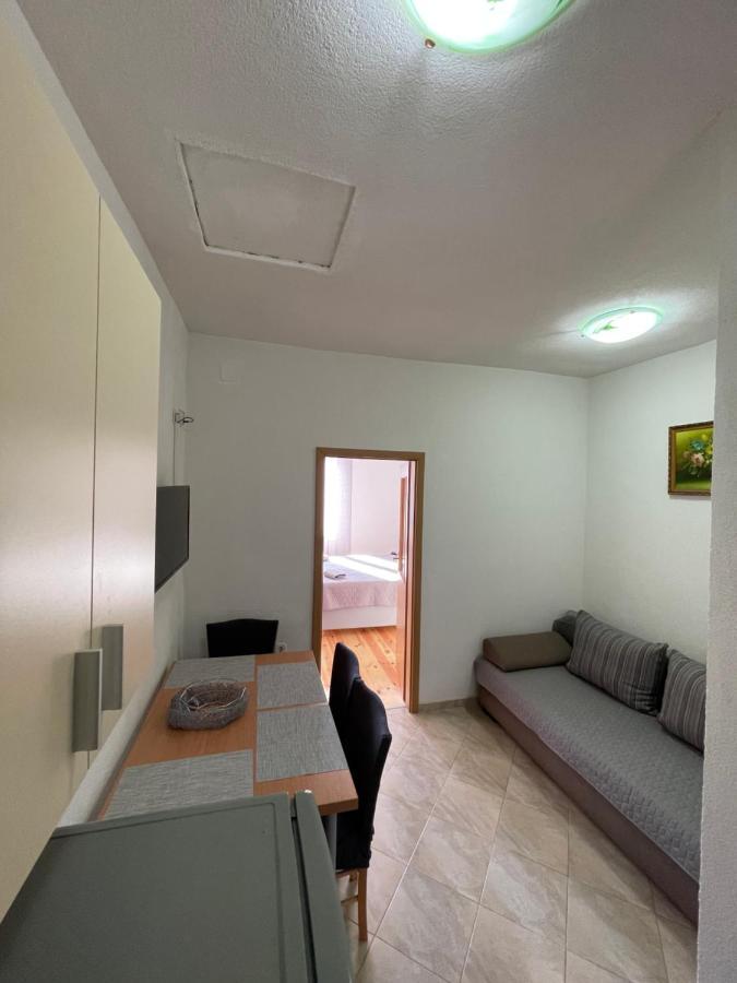 Ivan I Matej Apartments Блаце Екстериор снимка