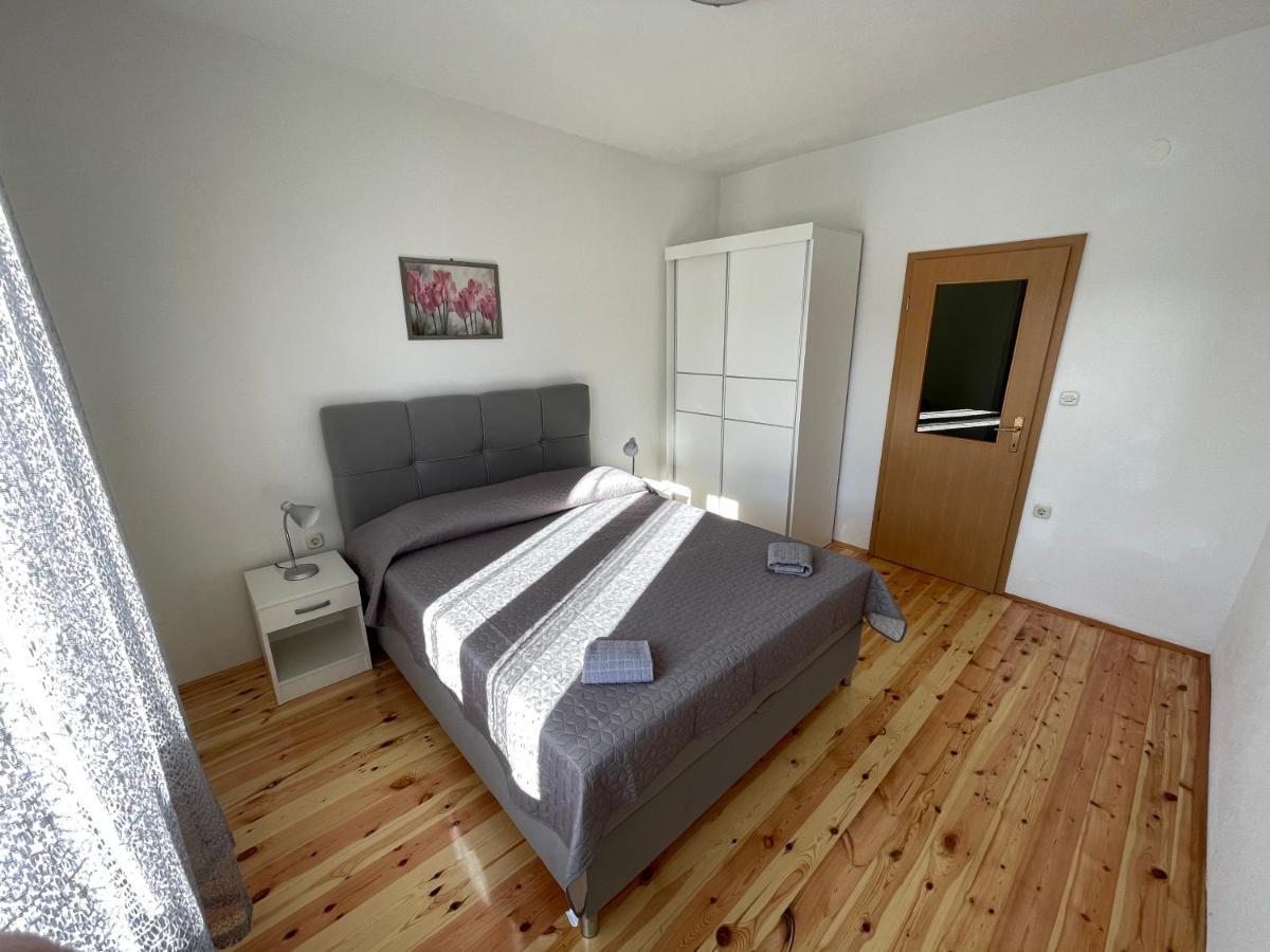 Ivan I Matej Apartments Блаце Екстериор снимка