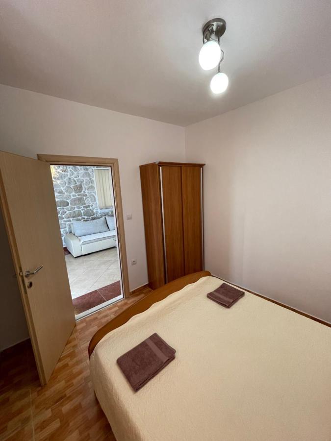 Ivan I Matej Apartments Блаце Екстериор снимка