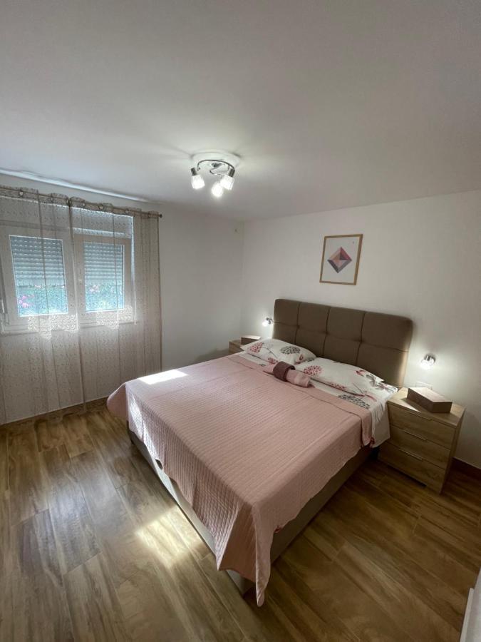 Ivan I Matej Apartments Блаце Екстериор снимка