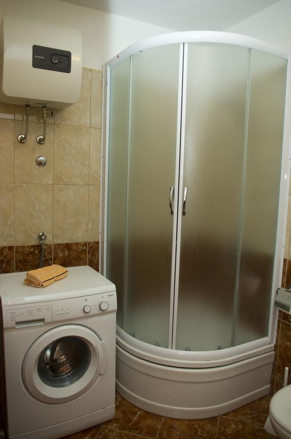 Ivan I Matej Apartments Блаце Екстериор снимка